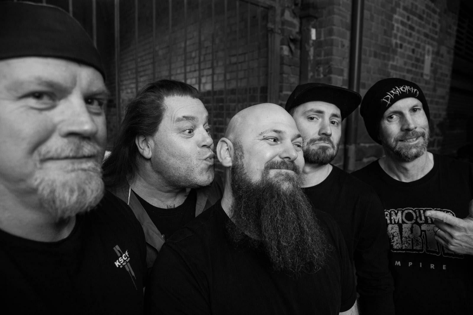 DISTORTA Present Their New Music Video: “When the War is Over”